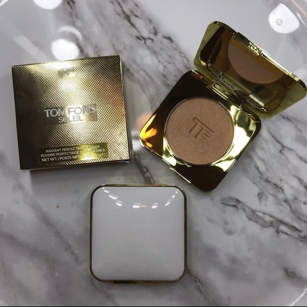 Tom Ford Soleil Radiance Perfecting Highlighter Luna